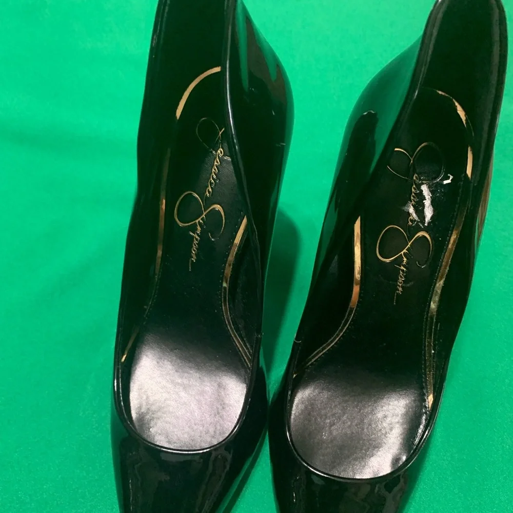 Pumps - Picture 3 of 5